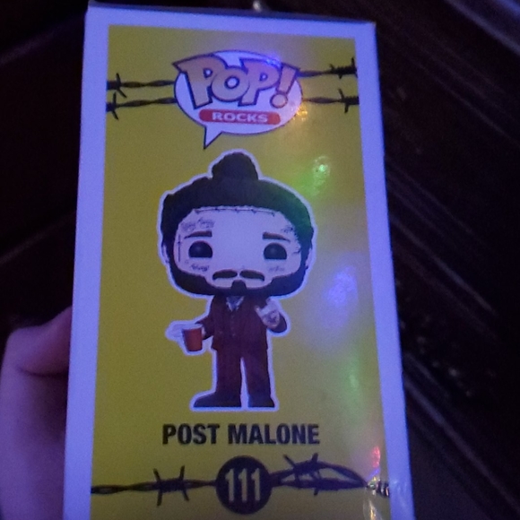 FUNKØ PØP PØST MALØNE